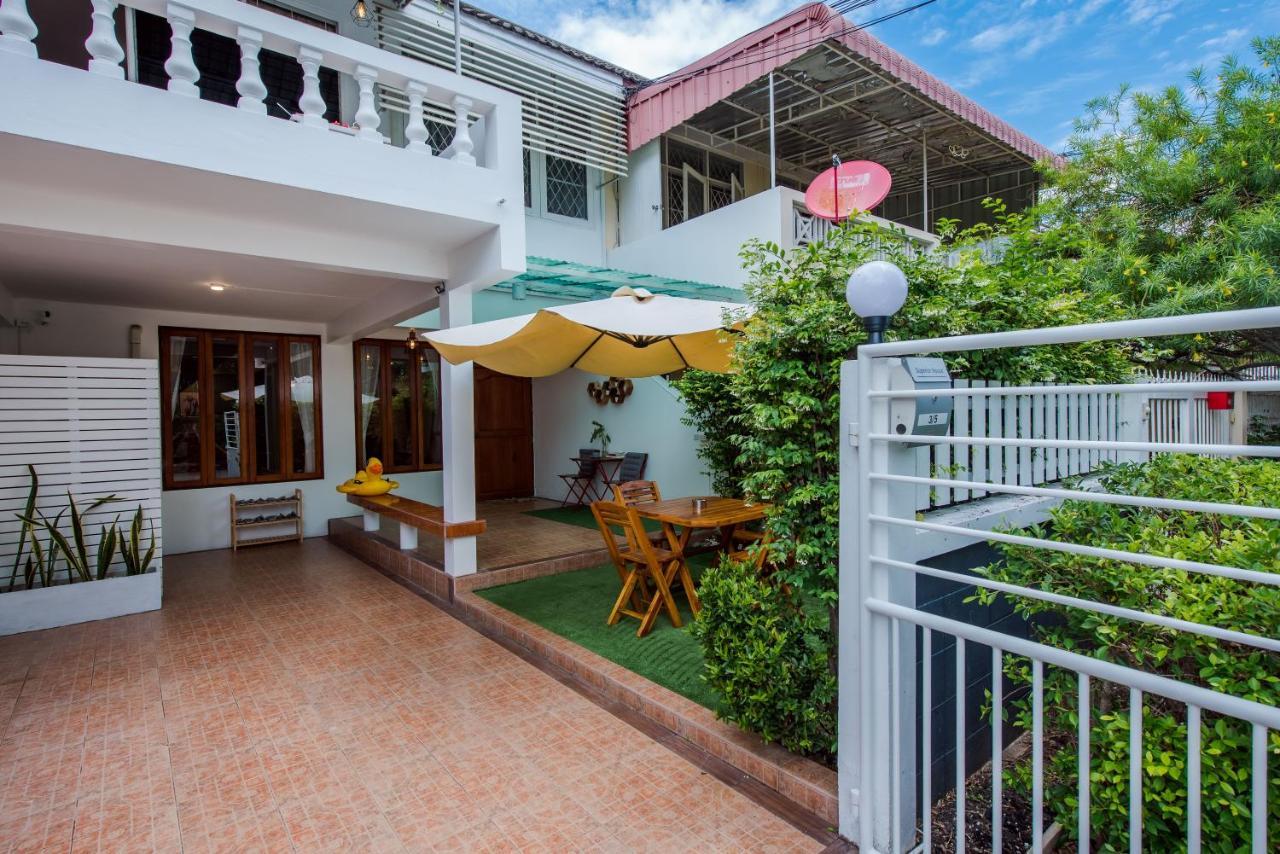 White Beach House Hua Hin 20 Second To The Beach Bagian luar foto