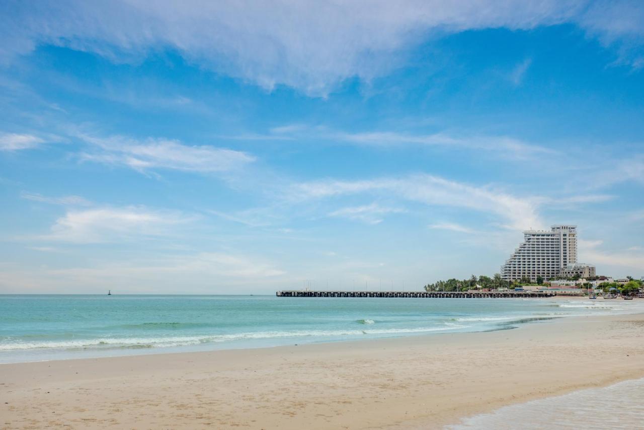 White Beach House Hua Hin 20 Second To The Beach Bagian luar foto